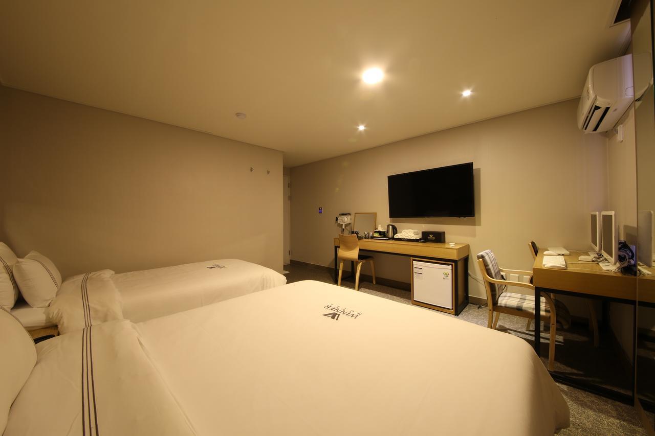 Winner Hotel Jeonju Eksteriør billede